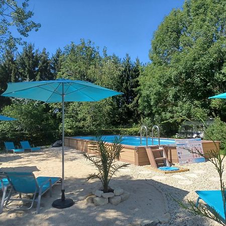 Camping Le Vallage Attigny Exteriér fotografie
